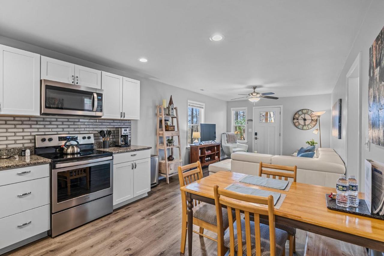 The Bamboo Bungalow Hendersonville Esterno foto