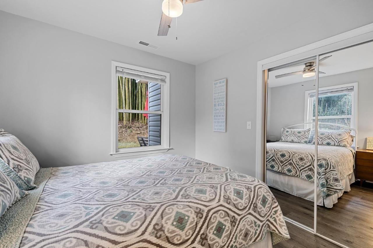 The Bamboo Bungalow Hendersonville Esterno foto